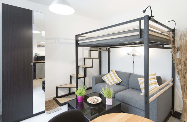 Functional apartment near Montmartre