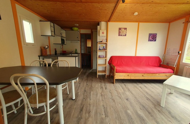 Furnished Cottage Hours Paris Countryside Forest Les Chalets Du Quignon 