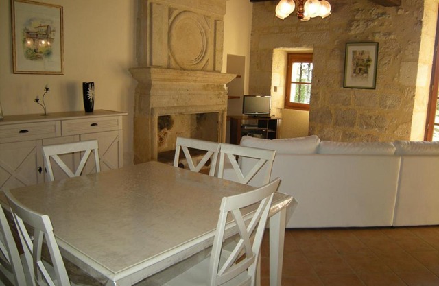 Gîte Rimons Pièces Personnes 