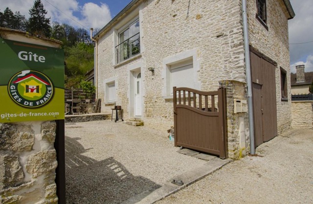 Gîte Spoy Pièces Personnes 