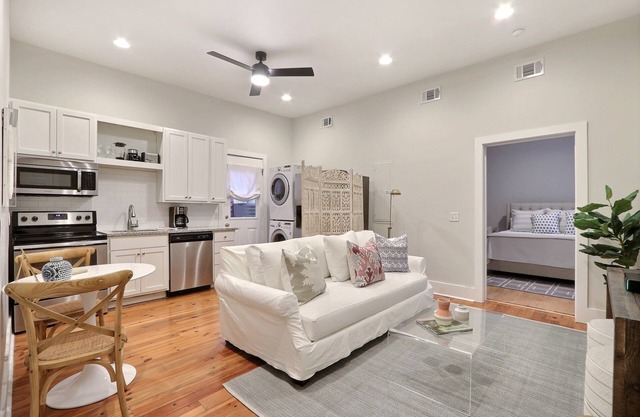 Gallery Stays Parkside 