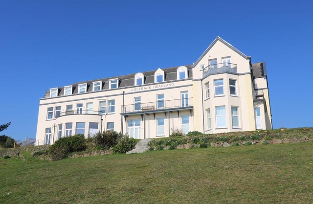 Gannet Watch Coverack 