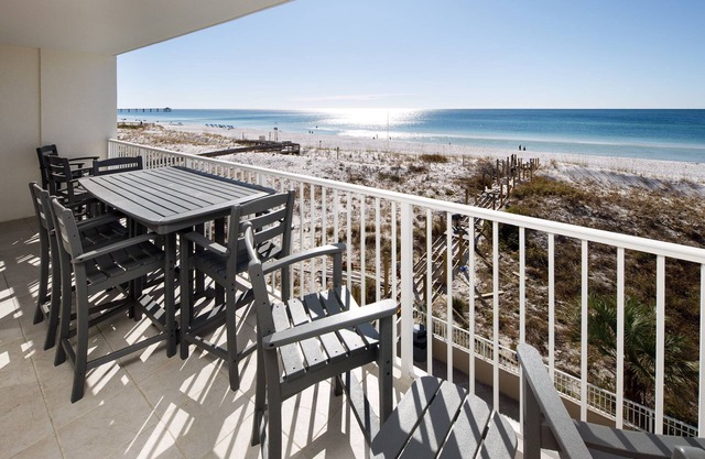 GD 303: Waves and Views - Wake up to the BEAUTIFUL Gulf of Mexico!