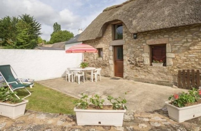 Gite Saint-Lyphard, 2 bedrooms, 4 persons