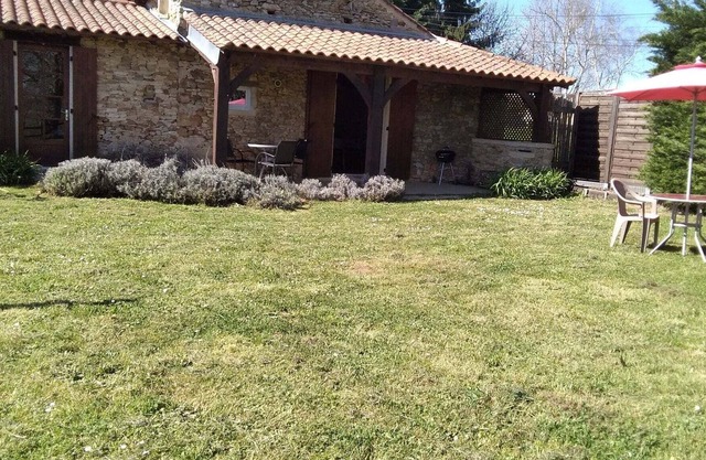 Holiday Loubejac Garden 