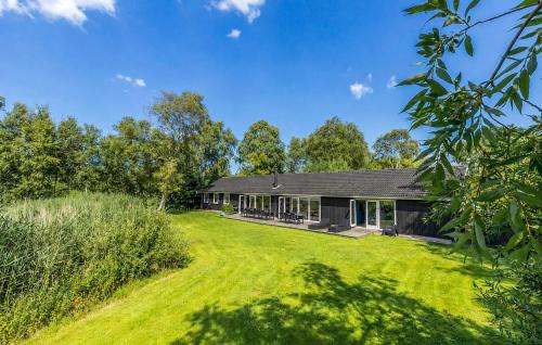 Gorgeous Home In Vejby With Sauna