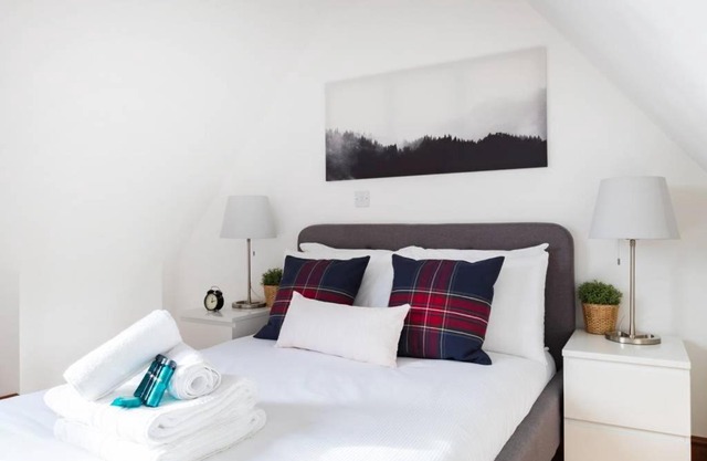 Gorgeous Luxury Designer Flat in Central London