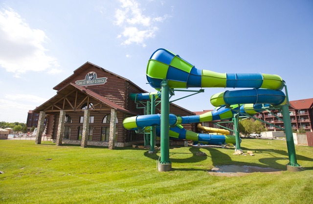Wolf Lodge Kansas City 