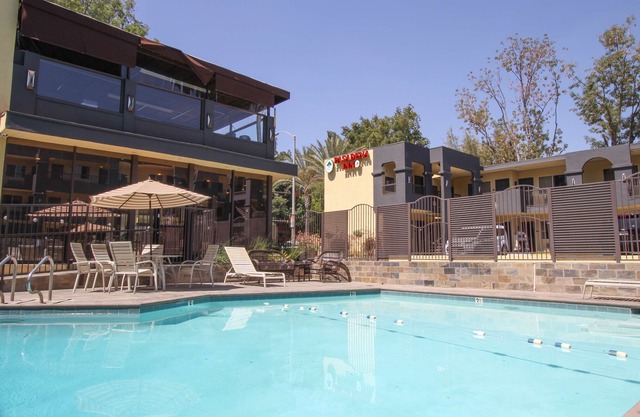 GreenTree Pasadena Inn Los Angeles