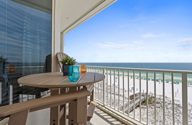 Gulf Dunes 617: Sand Dollar Daze - Marvelous 3 bed, 3 bath unit! A must see!