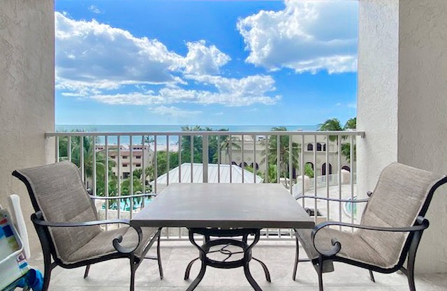 Gulf-front condo with pool, hot tub, & central AC - snowbird-friendly