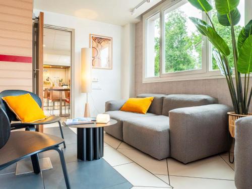 Ibis Cognac 