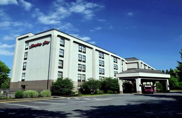 Hampton Inn Road 