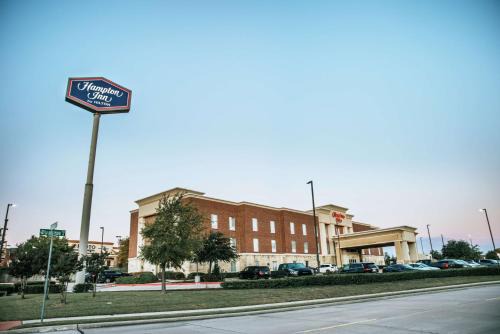 Hampton Inn Suites 