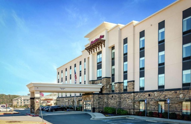 Hampton Inn Emerson Lakepoint Ga 