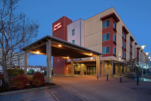 Hampton Inn Suites Bremerton 