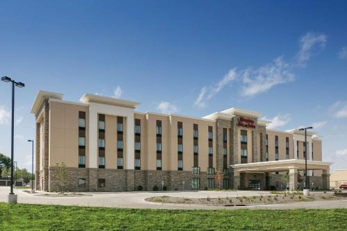 Hampton Inn Suites Mason City Ia 