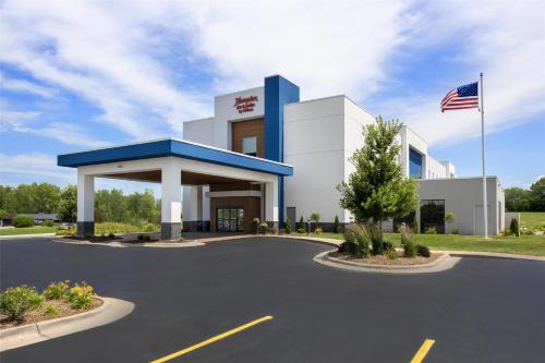 Hampton Inn Suites City Int L Aprt 