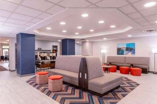 Hampton Inn 