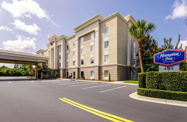 Hampton Inn Kennedy Space 