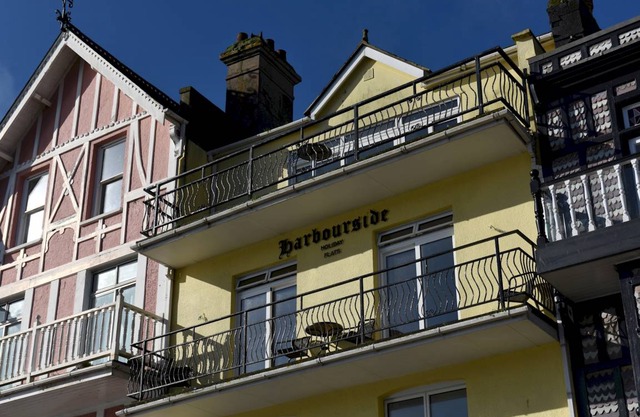 Harbourside 2 - Two Bedroom Apartment, Sleeps 6