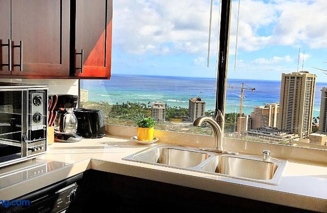 Hawaiian Monarch Penthouse 401 by Hawaii Ocean Club