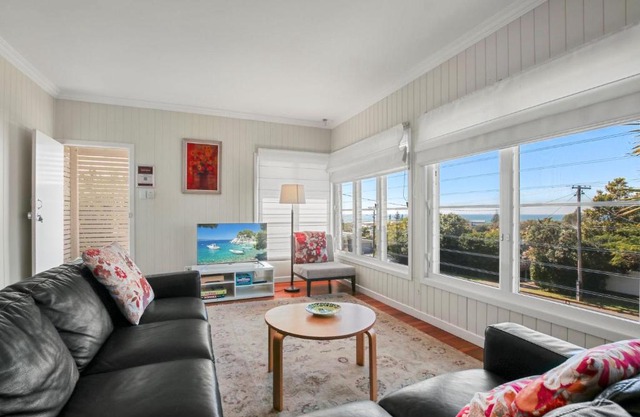 Henzell Street Dicky Beach 