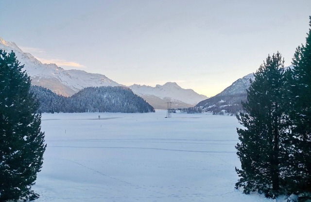 Holiday Champfèr Moritz Persons Bedrooms 