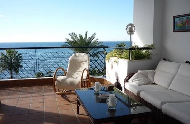 Holiday Apartment "Mi CaprichoFabulous" with Terrace, Shared Pool & Sea View