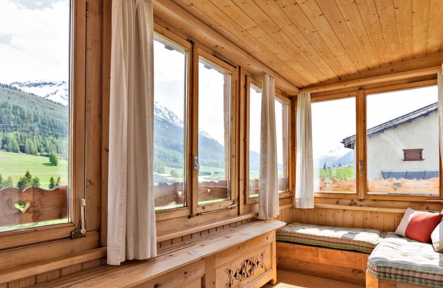 Holiday Persons Bedrooms 