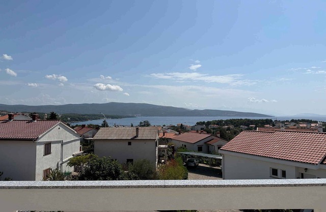 Holiday apartment with sea view