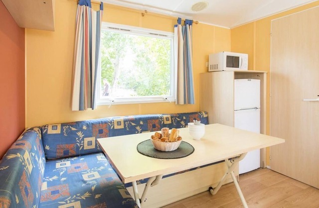 Holiday Club Les Apricotiers ** - Mobil Home 3 rooms 4/6 people Standard