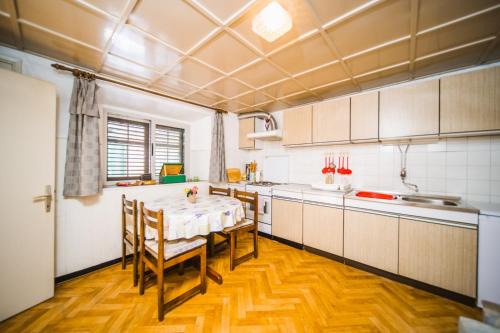 Žrnovo Terrace Air Condition 