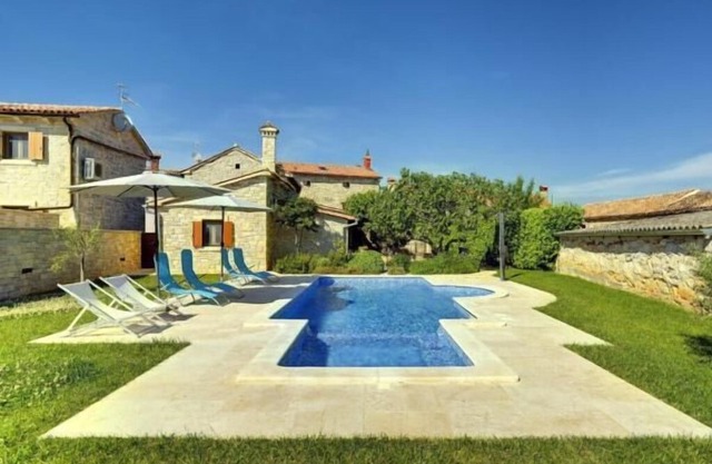 Holiday house Marcana for 6 - 7 persons with 3 bedrooms - Holiday house