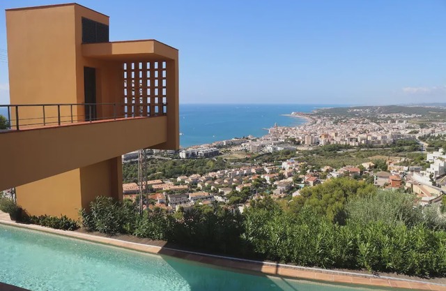 Holiday house Sitges for 1 - 12 persons with 5 bedrooms - Holiday home