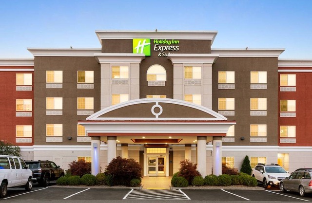 Holiday Inn Express Hotel & Suites Klamath Falls Central, an IHG Hotel