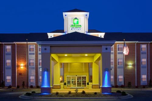 Holiday Inn Express Prince Frederick Ihg Hotel 
