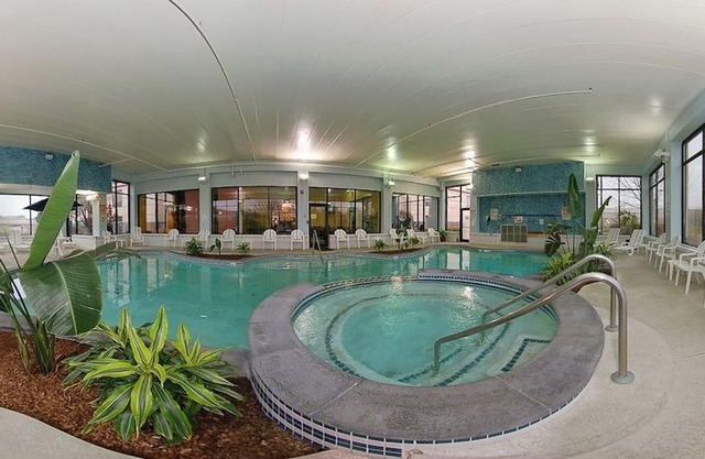 Holiday Inn Express Hotel & Suites Indianapolis W - Airport Area