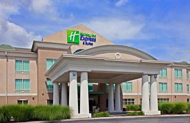 Holiday Inn Express Hotel & Suites Greenwood, an Ihg Hotel