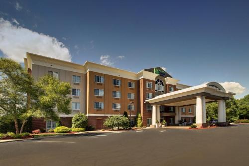 Holiday Inn Express Hotel Middleboro Raynham Ihg 
