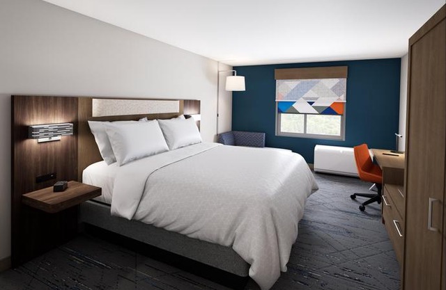 Holiday Inn Express Hotel & Suites Dallas Park Central Northeast