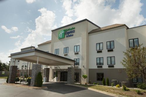 Holiday Inn Express Hotel Madison Ihg 