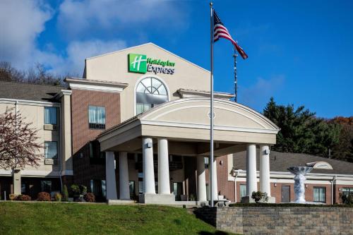 Holiday Inn Express Meadville Exit Ihg Hotel 
