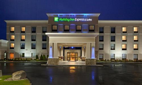 Holiday Inn Express Malone Ihg Hotel 
