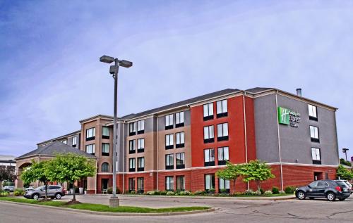 Holiday Inn Express Hotel Cape Girardeau Ihg 