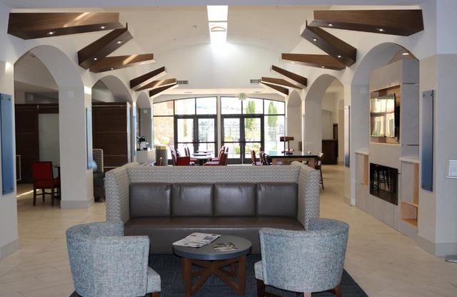 Holiday Inn Express Hotel El Dorado Hills Ihg 