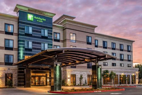 Holiday Inn Hotel Suites Silicon Valley Milpitas Ihg 