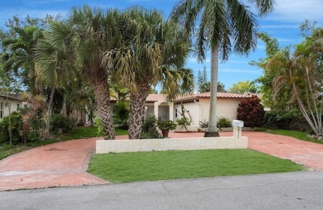 Features Coffee Station 