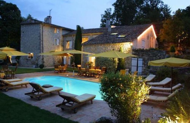 Homerez last minute deal - Amazing studio with shared pool