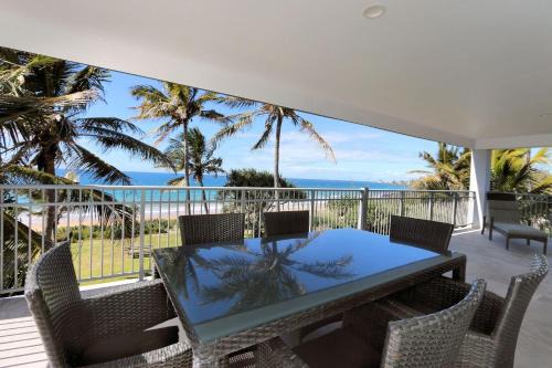 Horizons Unit 4 Beachfront Unit